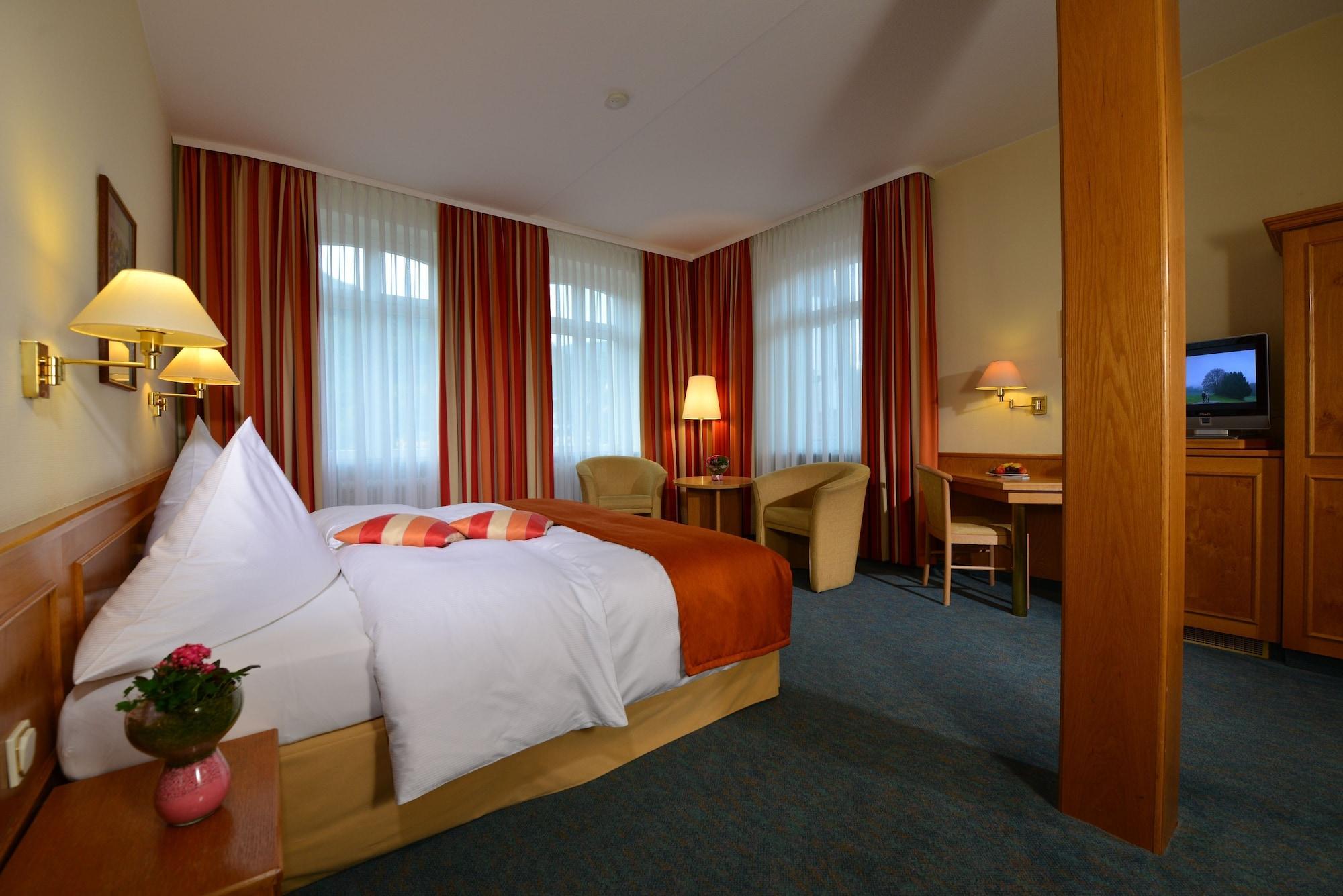 City Partner Hotel Hollaender Hof Heidelberg Bagian luar foto