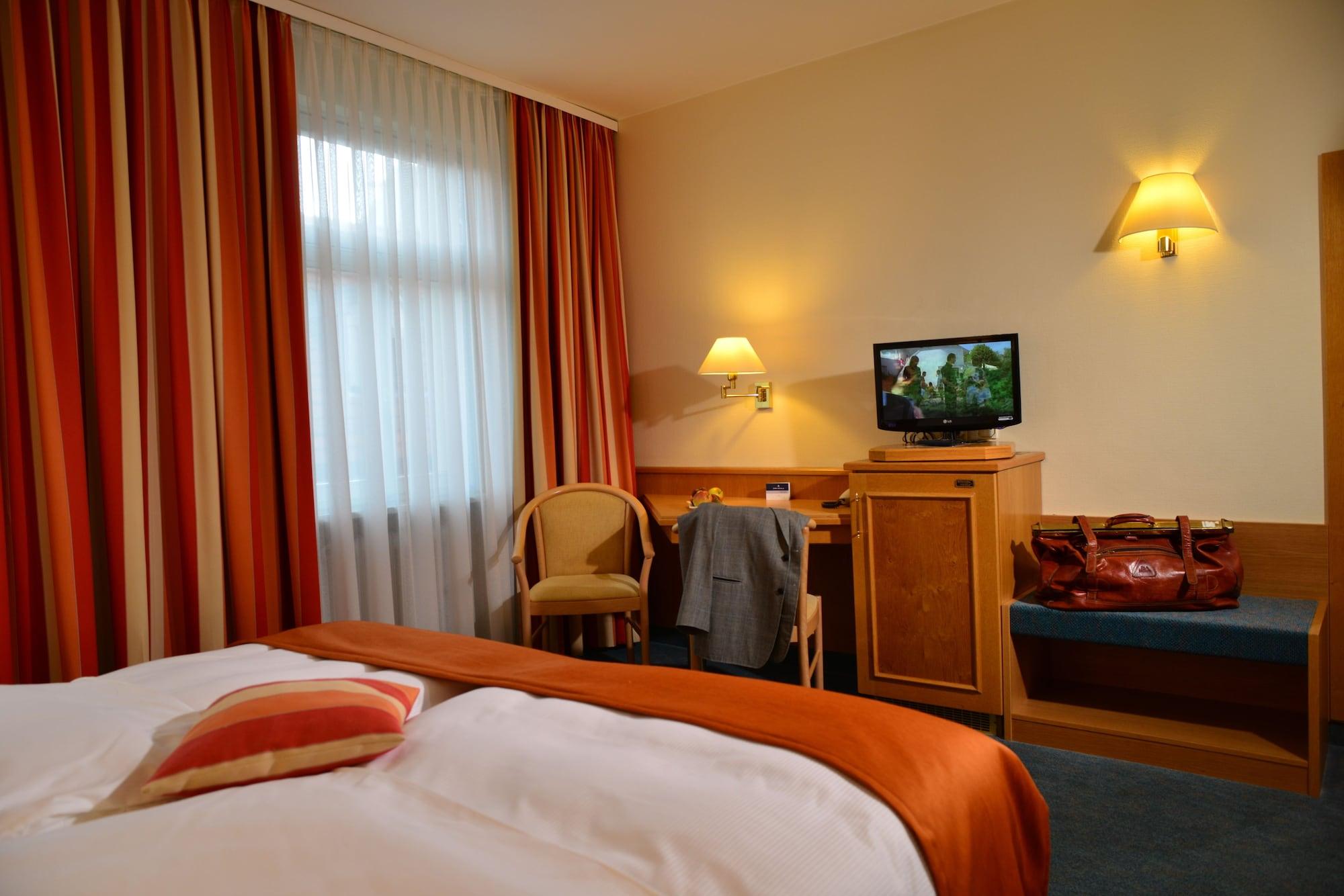 City Partner Hotel Hollaender Hof Heidelberg Bagian luar foto