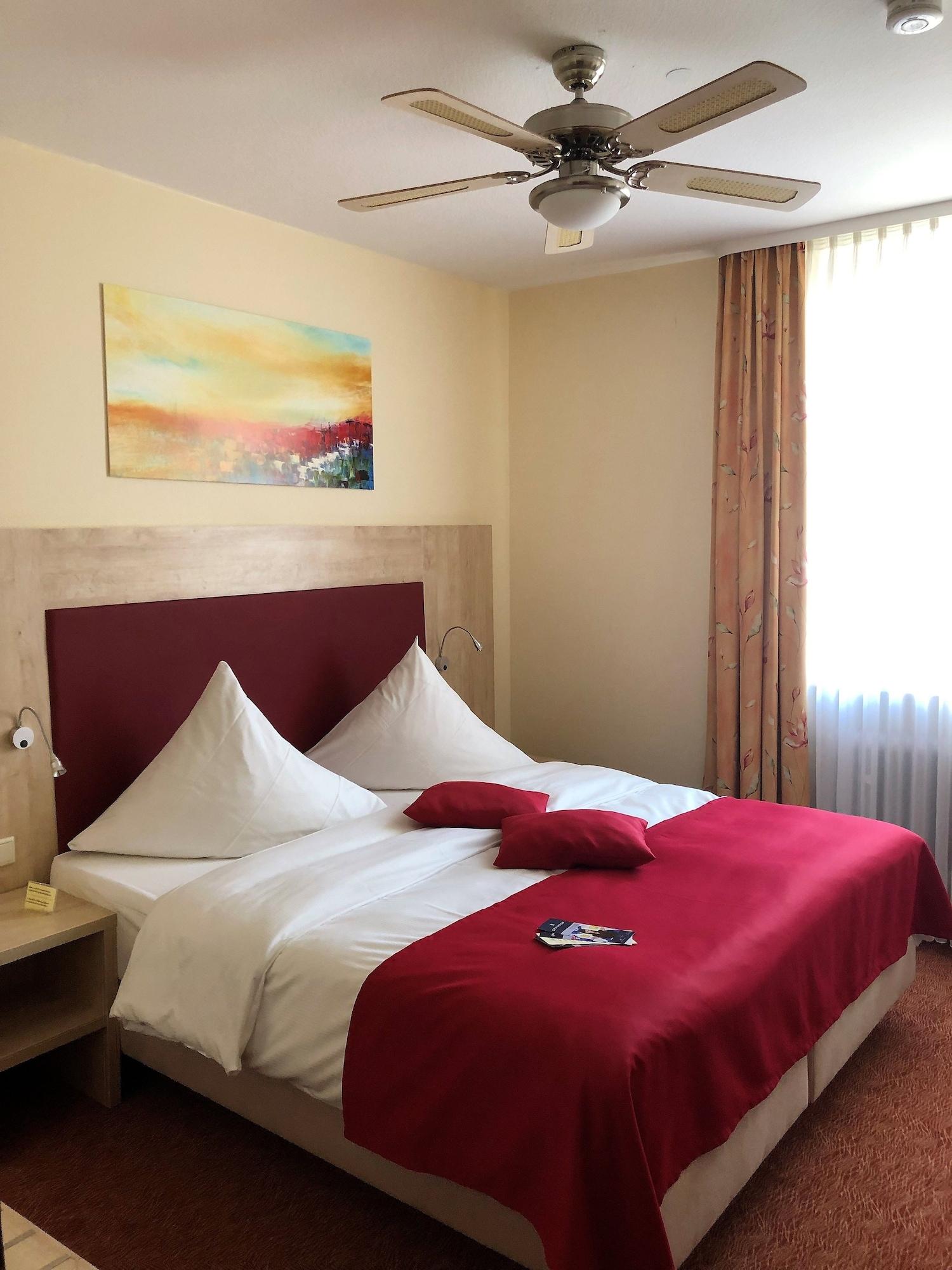 City Partner Hotel Hollaender Hof Heidelberg Bagian luar foto