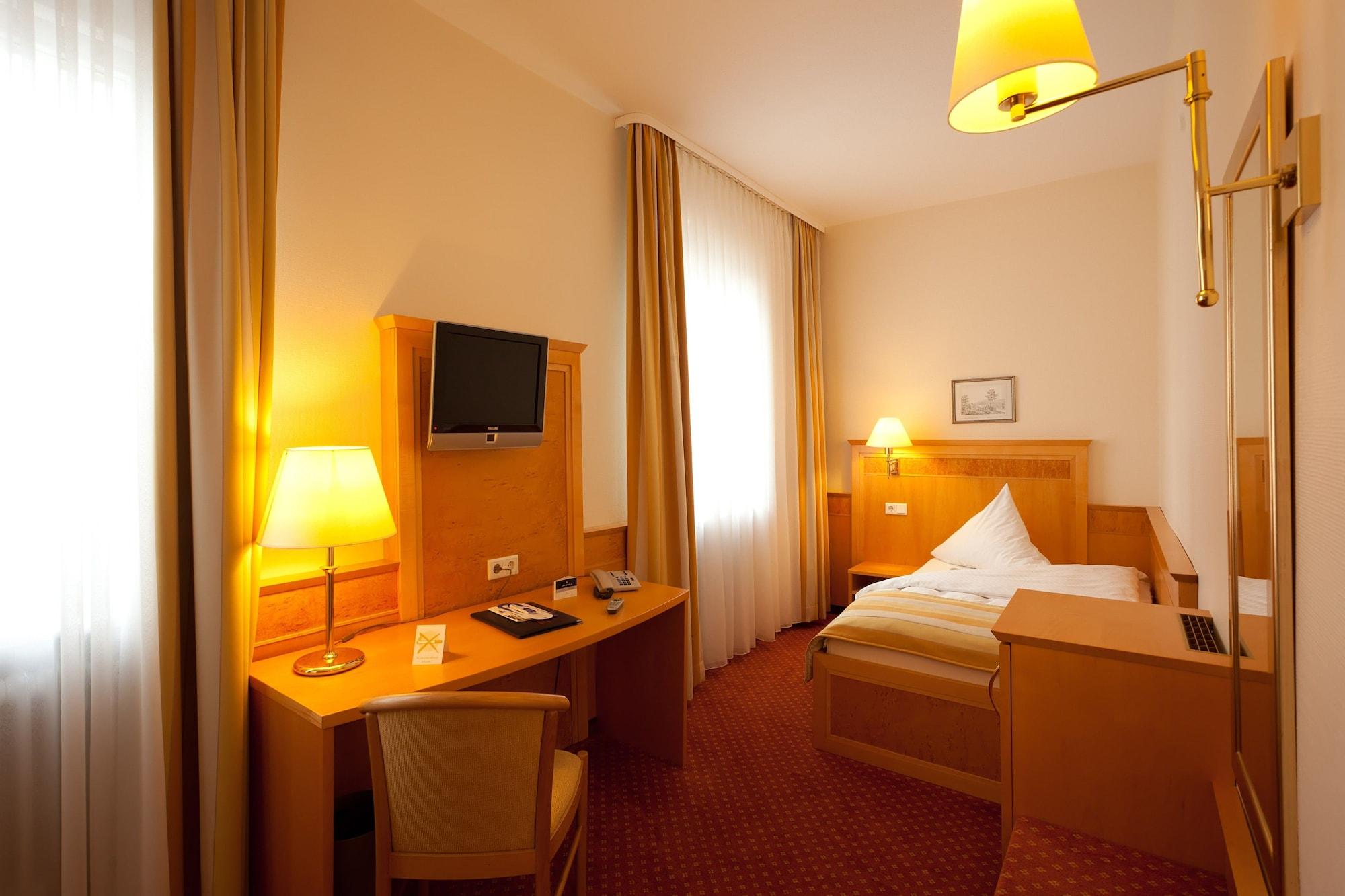 City Partner Hotel Hollaender Hof Heidelberg Bagian luar foto