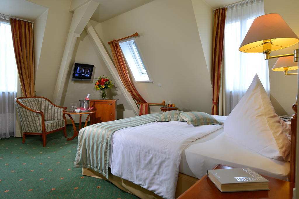 City Partner Hotel Hollaender Hof Heidelberg Bagian luar foto