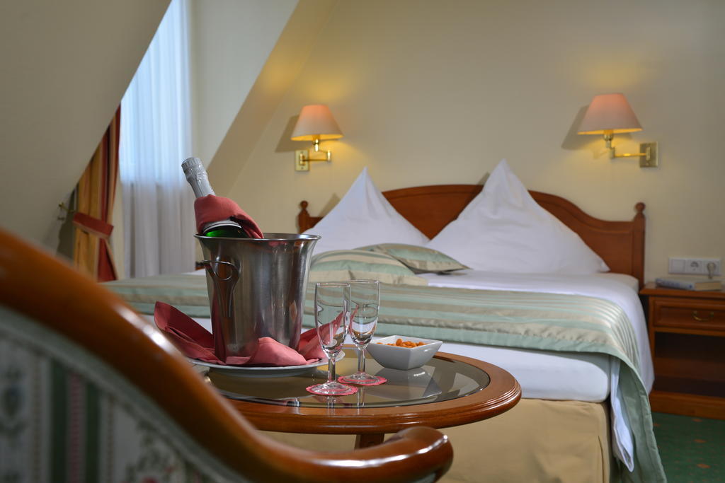 City Partner Hotel Hollaender Hof Heidelberg Bagian luar foto